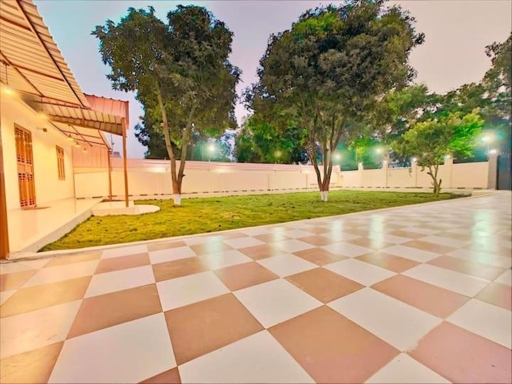A2 Villa By Jmd - Peaceful Stay Near Expo Mart Greater Noida Esterno foto