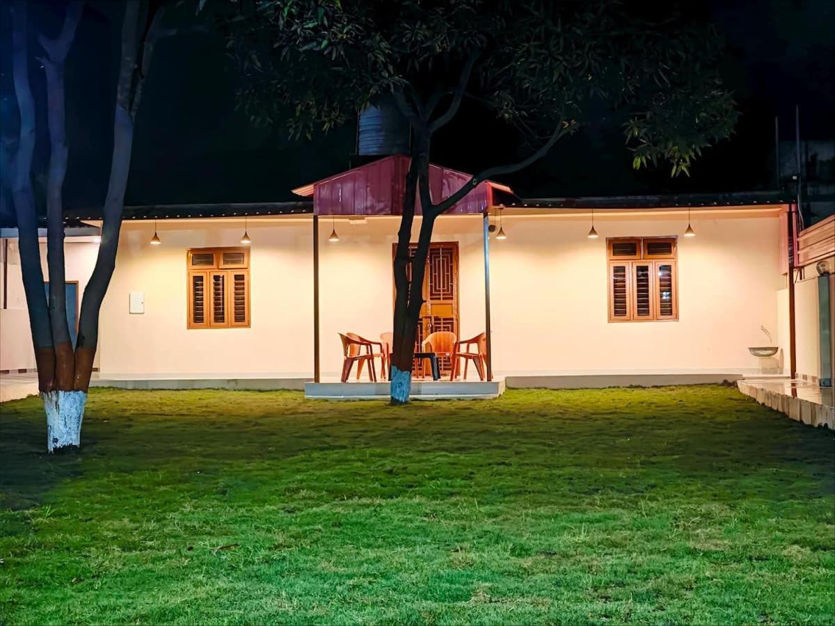 A2 Villa By Jmd - Peaceful Stay Near Expo Mart Greater Noida Esterno foto